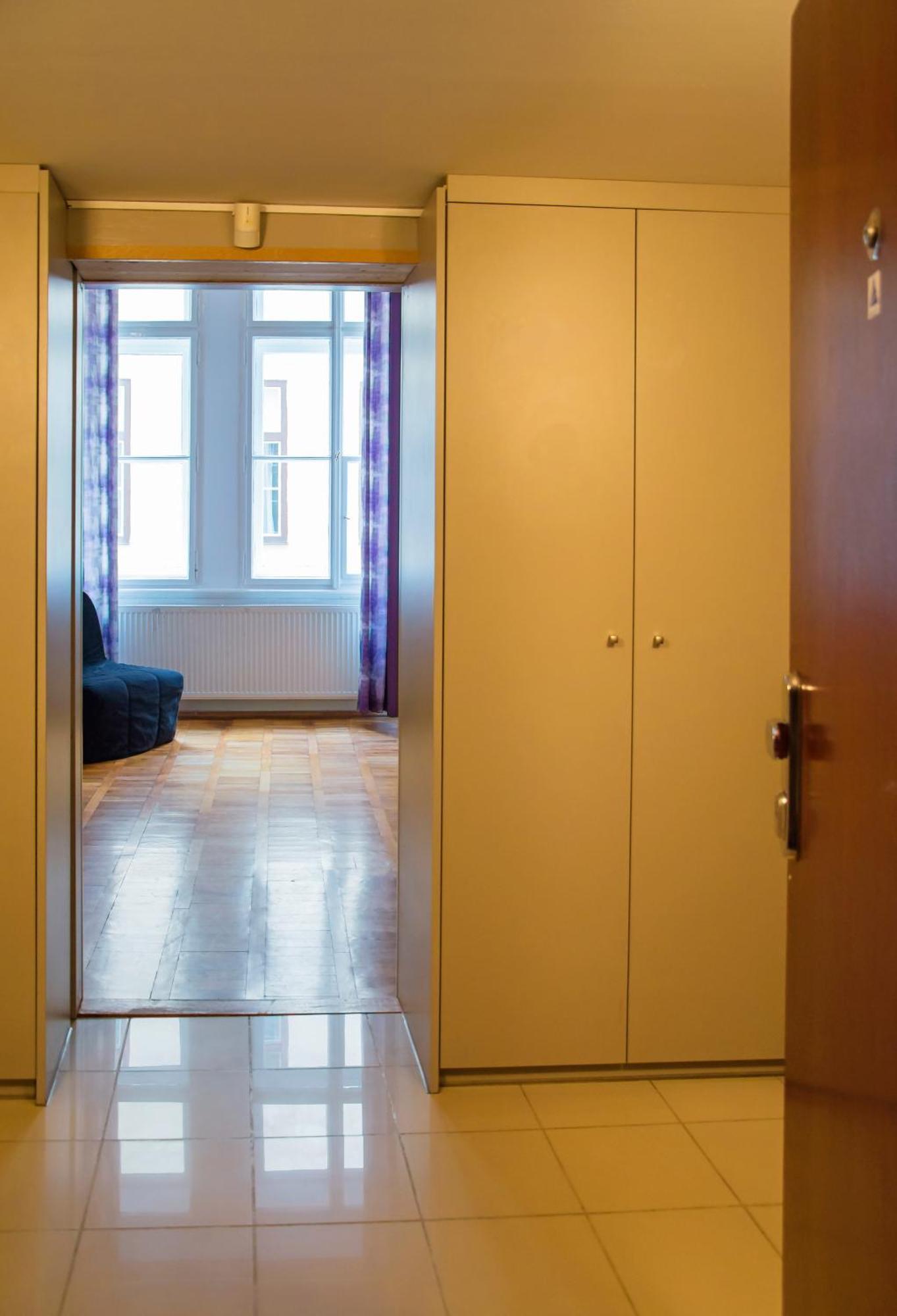 Apartment Jindrisska 25 Praag Buitenkant foto